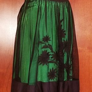 Womans size green 2 Lithe skirt